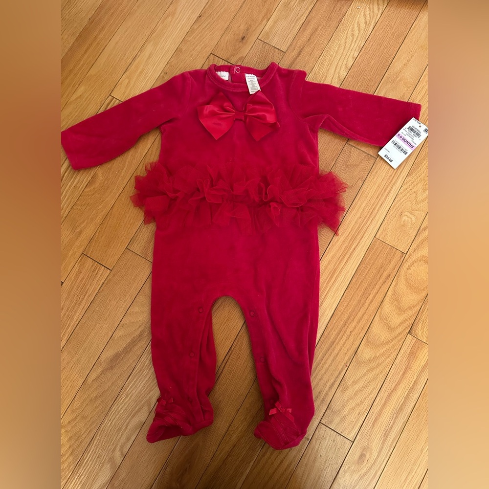 Baby Girl Velour Red Footie NWT 6-9 months